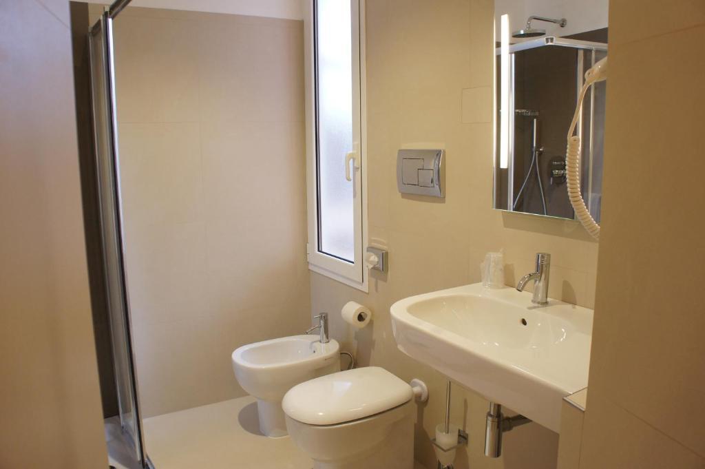 Hotel Aurora Pavie Chambre photo